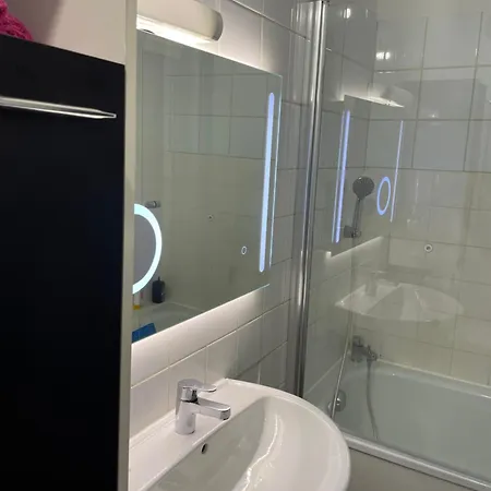 Appartamento Studio Proche Toute Commodite Villefontaine